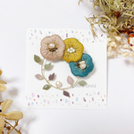 【再販】お花刺繍リースブローチ【受注製作】