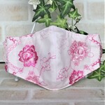 【最終値下げ】ペールピンク地にピンクとパープルの糸で薔薇の花を刺繍したチュールレースのマスク