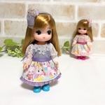 ミキちゃんマキちゃん/胸元のお花がポイントのワンピース♪ミキマキちゃんサイズ♪フラワービーズを縫いつけたカチューシャがかわいい♡お花といっしょワンピース&カチューシャ【ラベンダー】