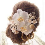 桜♡鞠やタッセル付き 胡蝶蘭 造花 髪飾り パール入りカスミソウ  桜の髪飾り 和装前撮りに