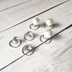 crystal & pearl hair pierce