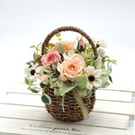 アーティフィシャルフラワーバスケットアレンジ「ピーチローズ」
