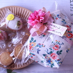 ☆母の日に☆焼菓子入り母の日ファスナーポーチ(ローズ)
