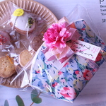 ☆母の日に☆焼菓子入り母の日ファスナーポーチ(チューリップ)