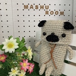 パグ君✩.*˚お座り(∪・ω・)スマホポーチ