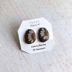 Matricaria brown earring/ドライフラワー  レジン