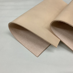 牛カラーヌメ　6デシ(20㎝×30㎝)２枚セット　ベージュ　お試し　本革　ハンドメイド　レザークラフト　革　レザー　leathercraft　革細工　ロウ引き　財布　キーケース　素材