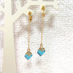 Glass cube earring