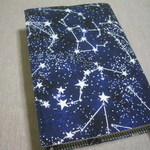 再販×１【ｍ様ご予約品】単行本用ブックカバー★星座☆蓄光加工