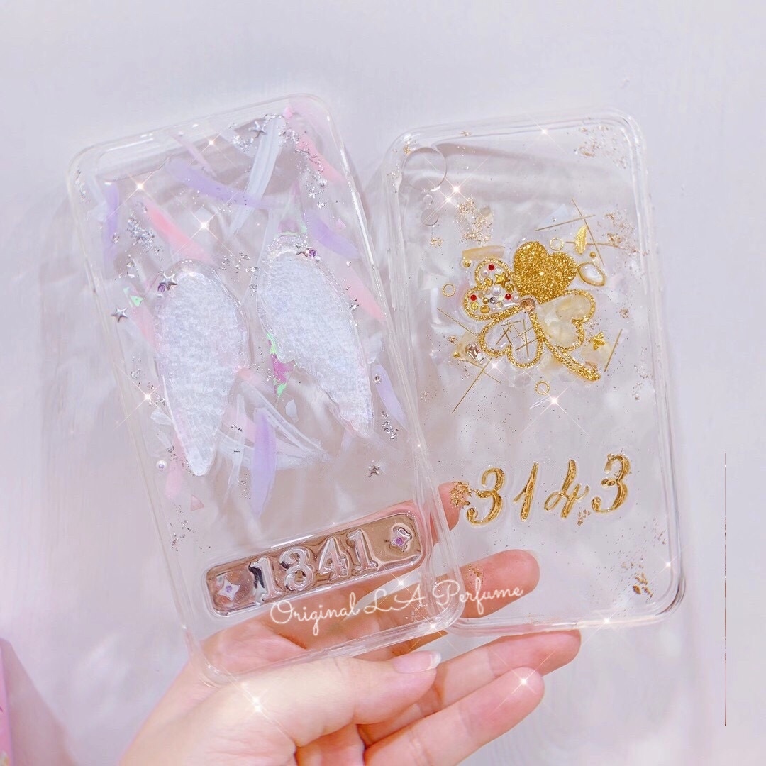 名入れ♡キラキラクローバー✨天然シェルフレーク 金箔