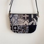 ミナペルホネン・パッチワークとタンバリンのポシェットにもなるポーチ forest tile