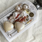 ホワイトハートピアス