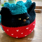 【再販】黒猫いちご巾着