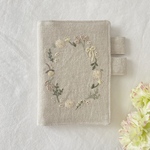 m様専用 オーバルリース刺繍のブックカバー