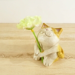 【a-t-yuki様ご予約品】母の日にも♡猫の置物（茶白猫）＊インテリア＊陶土＊ねこ