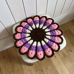 【nori-nori55様オーダー作品】レトロでカラフルなお花円座　wpp