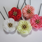 《10％OFF》つまみ細工　ふっくらお花のＵピンかんざし