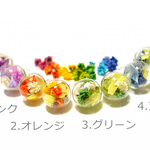 ☆たくさんのお花を詰め込んだガラスドームピアス☆