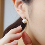 【イヤリング(樹脂ノンホールピアスタイプ)】大きめパールのtradstyle スワロ×クリスタルパール<n_355>