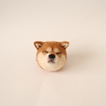 39.もふもふの柴犬お顔ブローチ