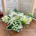 テーブルフラワー⭐︎ホワイトグリーンのミックスアレンジ⭐︎10種類のお花とグリーンがぎっしり（光触媒）