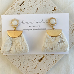 新作　春　インド刺繍リボンの大人可愛い華奢ピアス/イヤリング　結婚式　フォーマル　お呼ばれ　母の日　