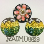 【mukuee様】ご注文品…刺繍クルミボタンブローチ