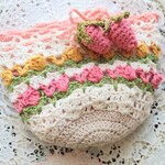 お花畑の巾着(大)・苺ちゃん・うち袋付き・かぎ針編み