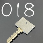 レザーキーカバー　本革