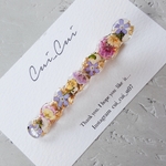 〘新作〙handmade ウェーブ型 かすみ草 忘れな草 レジンヘアクリップ