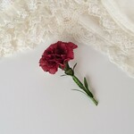 カーネーションの布花ブローチ【赤】コサージュ