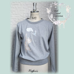 【ウクライナ支援】売上寄付　50％～30％OFF  猫と鳥の長袖Ｔシャツ＠トレーナー風