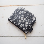 LIBERTY　カペル　ブラック　◆ビニコの中布・仕切りポケット付き　miniまるポーチ◆　コインケース・小物入れに♪