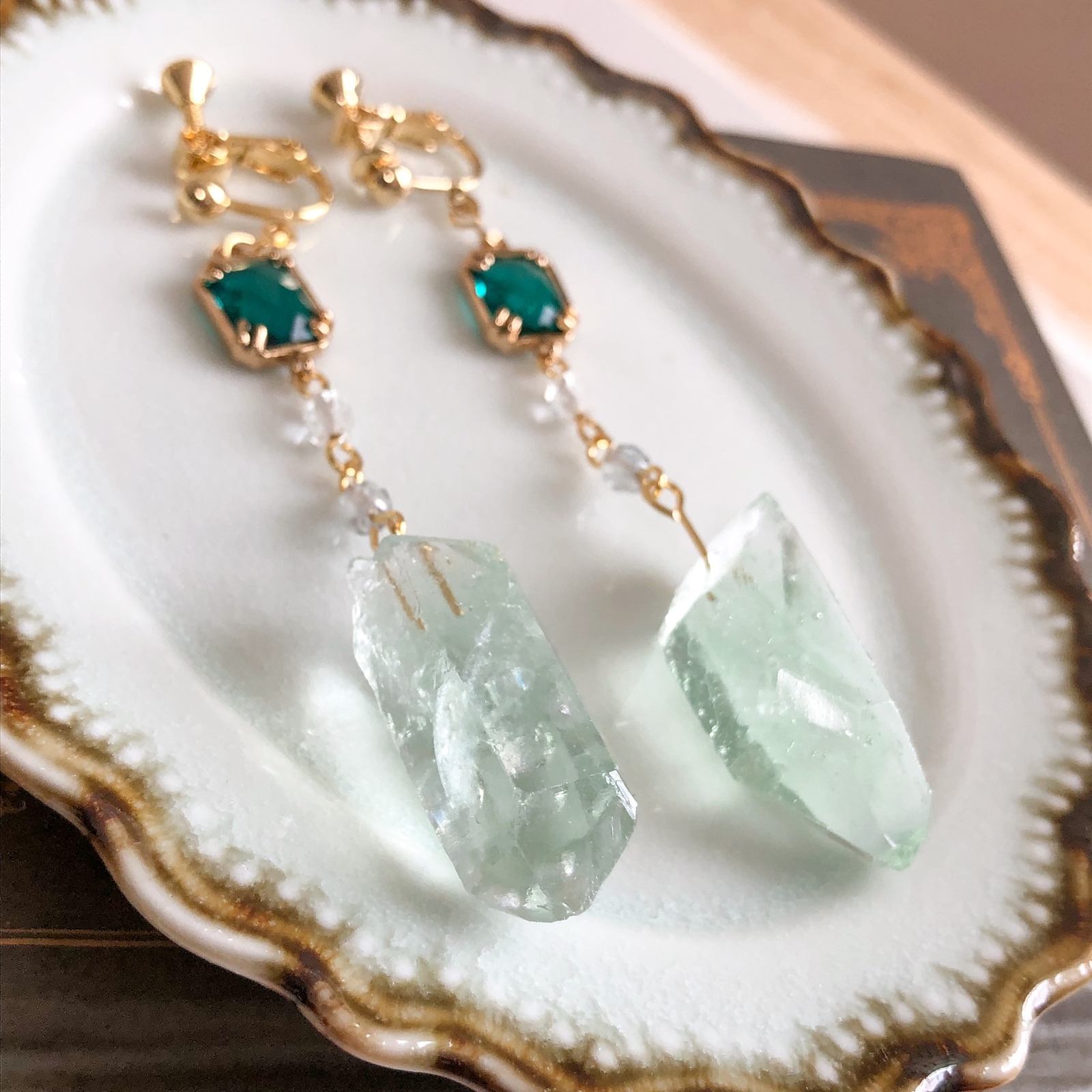 氷柱石のピアス/イヤリング - 鉱物実験室s' gallery | minne byGMO