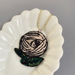 ミナペルホネンhandmadeキーホルダー「rosy」