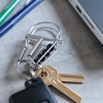 ブラックオニキスのカラビナのキーリング70㎜！メンズへのバレンタインや男性への誕生日プレゼントに