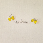 黄色の蝶々たちとwelcome♡︎ワイヤーアート
