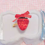 🍓とうめいいちごのゆびわ🍓