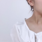 ◆痛くないイヤリング◆華奢なひねりフープとバロックパールのイヤリング / 母の日