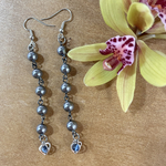 order キャッツアイ黒ハートパールチェーンピアス