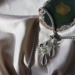 green×silver big drop シンプル　シルバー　ロング　花　春　夏　モード　アンティーク　モノトーン　シルバーピアス　シルバーイヤリング　ピアス　イヤリング