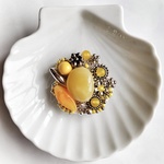 con Amarillo    Antique Silver Beads Reunion   ビーズ刺繍ブローチ
