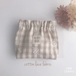 cottonお花刺繍レース　ギンガムチェック　ベージュ系　マチのバネ口ポーチ　バネ口12cm