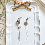 《 シルバー 》淡水パール　チェーン　フラワー　ピアス　＊　イヤリング　アシンメトリー　結婚式　ウェディング　お呼ばれ　花　ロング　春　お洒落　プレゼント　プチギフト 揺れる　ギフト　入学式　入園式　