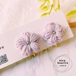 イヤリング　ころんとかわいいピンクのお花