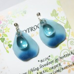 【送料無料】925Silver ☆ 花弁とドロップのピアス