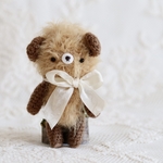 約9cm小さなあみぐるみ もしゃもしゃなブラウンクマちゃん E