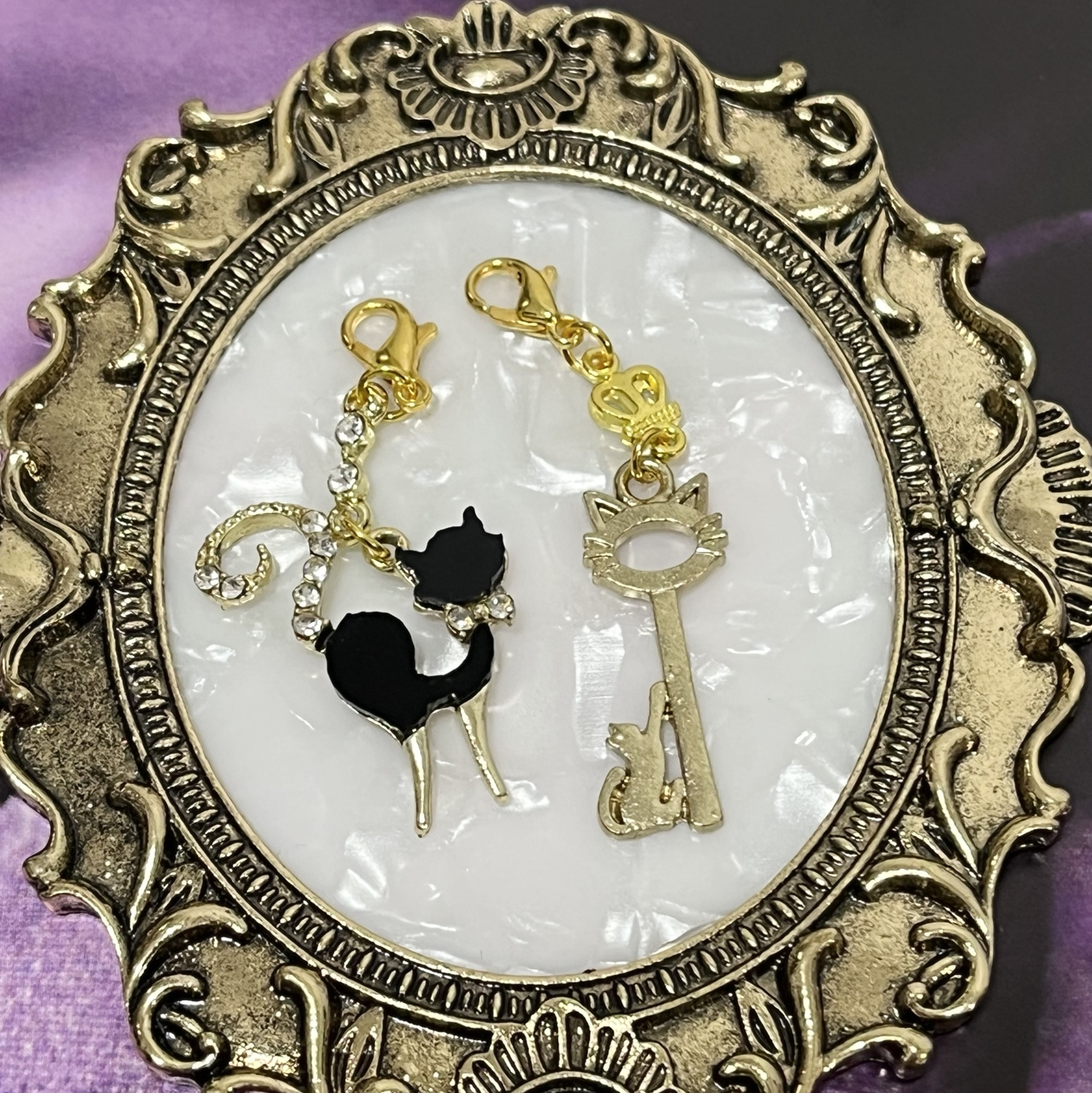 K18ヴィンテージ鍵（キー）モチーフゴールドピアス　1826K2503 鍵モチーフ - アクセサリー・ジュエリーの人気通販 | minne 国内