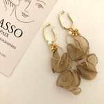 chiffon flower ear cuff【beige】