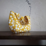 大きめが可愛いころりんトートバック・マスタードリーフ